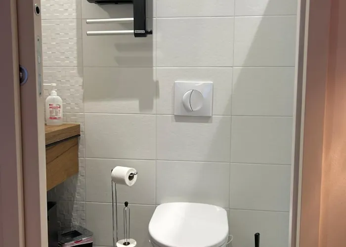 Cocooning Centre Des Sables D'olonne Quartier Gare Saint Michel Située à 1 Kilomètre Du Remblai