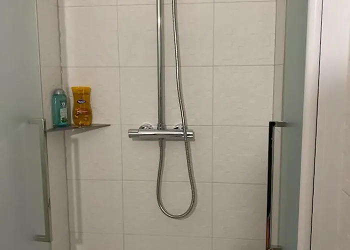 Cocooning Centre Des Sables D'olonne Quartier Gare Saint Michel Située à 1 Kilomètre Du Remblai Couette-café Les Sables-dʼOlonne