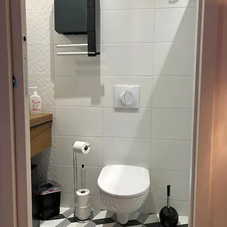 Cocooning Centre Des Sables D'olonne Quartier Gare Saint Michel Située à 1 Kilomètre Du Remblai