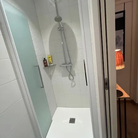 Cocooning Centre Des Sables D'olonne Quartier Gare Saint Michel Située à 1 Kilomètre Du Remblai Couette-café